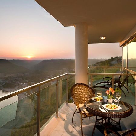 الشقق الفندقية كافارنافي  Calithea Complex الغرفة الصورة