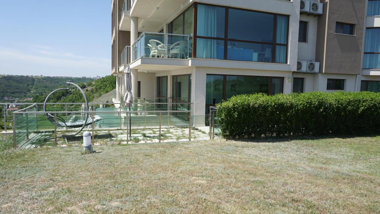 الشقق الفندقية كافارنافي  Calithea Complex المظهر الخارجي الصورة
