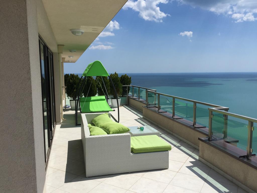 الشقق الفندقية كافارنافي  Calithea Complex الغرفة الصورة